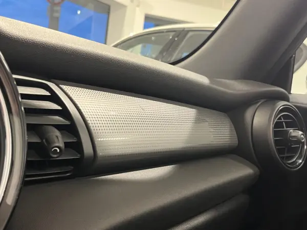 MINI Cabrio Cooper Premium Extra JCW Auto 20