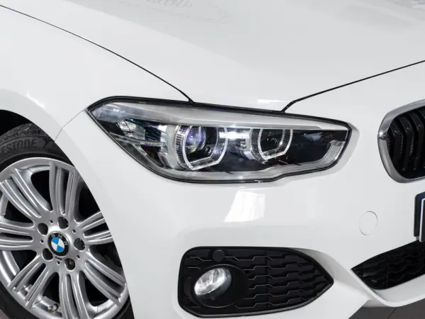 BMW 118 D Pack M 8
