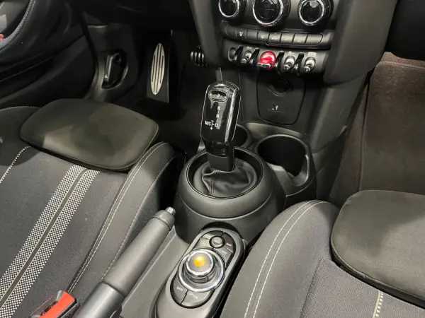 MINI Cabrio Cooper Premium Extra JCW Auto 10