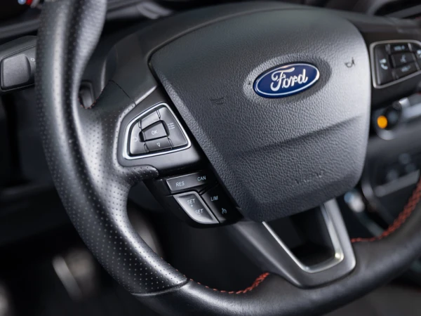 Ford EcoSport 1.0 EcoBoost ST-Line Plus 19