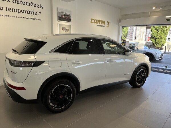 DS DS7 Crossback null 12