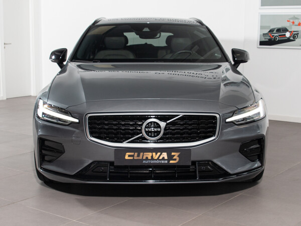 Volvo V60 D 3 R Design 7