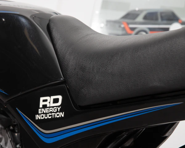 Yamaha RD 125 LC 6