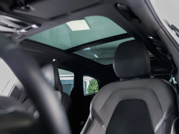 Volvo XC 60 2.0 D4 R - Design 27