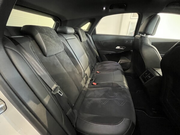 DS DS7 Crossback null 16