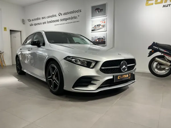 Mercedes-Benz A 200 AMG Line 2