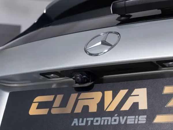 Mercedes-Benz A 200 AMG Line 10