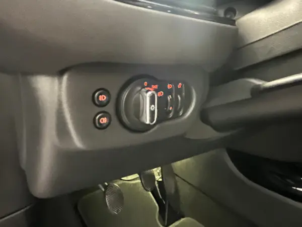 MINI Clubman One D Pack Chili II 30