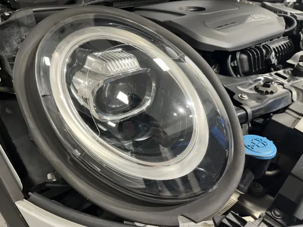 MINI Cabrio Cooper Premium Extra JCW Auto 24