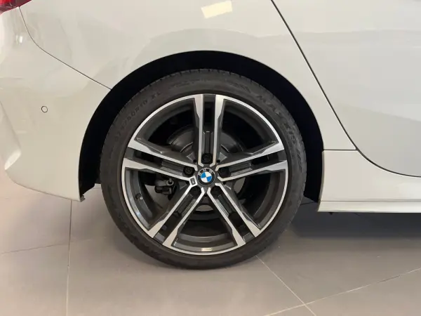 BMW 116 d Pack M Auto 15