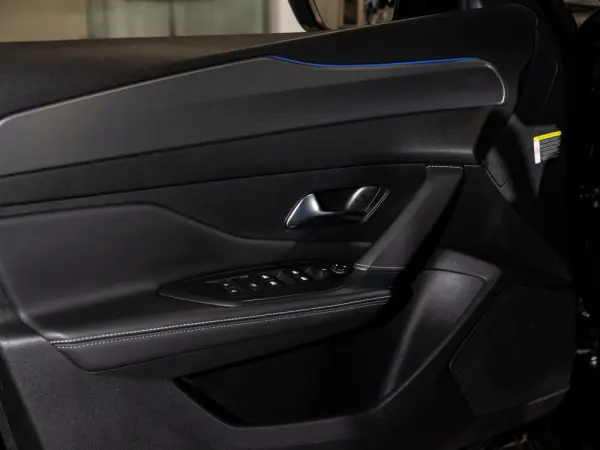 Peugeot 308 SW 1.6 Hybrid GT e-EAT8 14