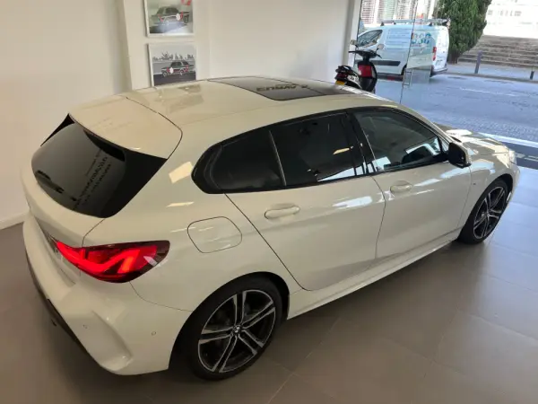 BMW 116 d Pack M Auto 16