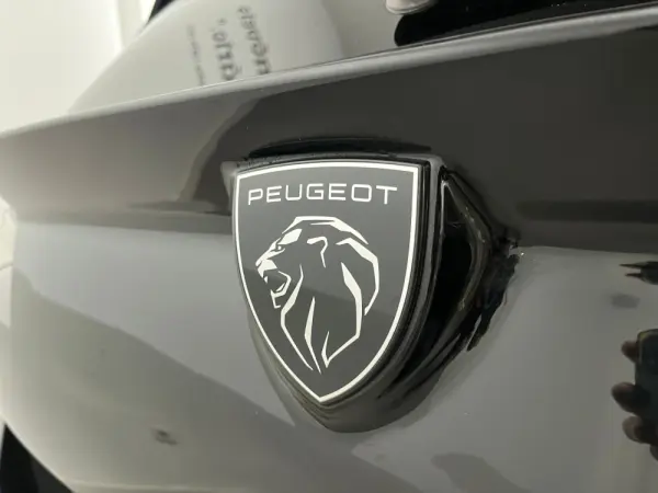 Peugeot 308 SW 1.6 Hybrid GT e-EAT8 15