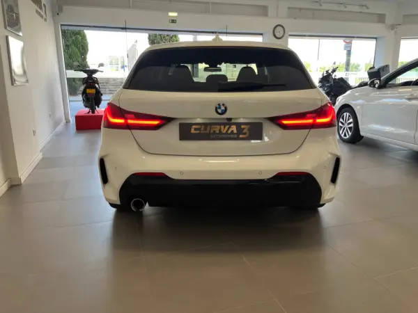 BMW 116 d Pack M Auto 13