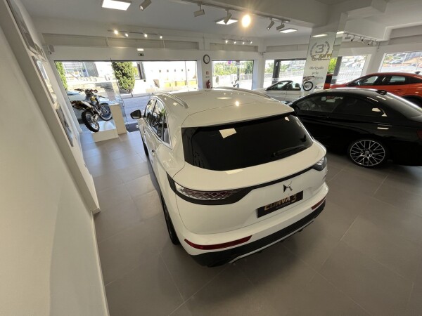 DS DS7 Crossback null 9