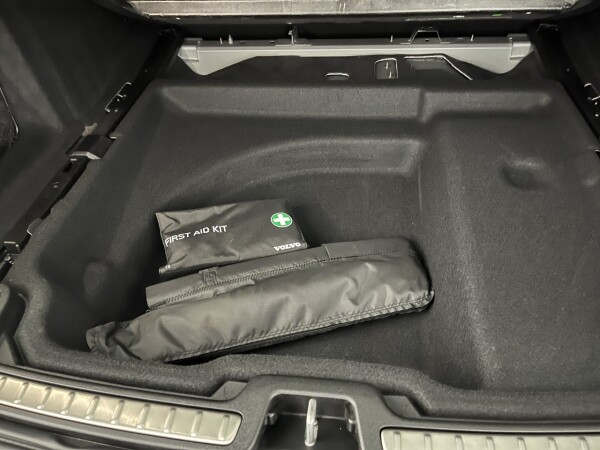 Volvo V60 D3 Momentum Plus 9