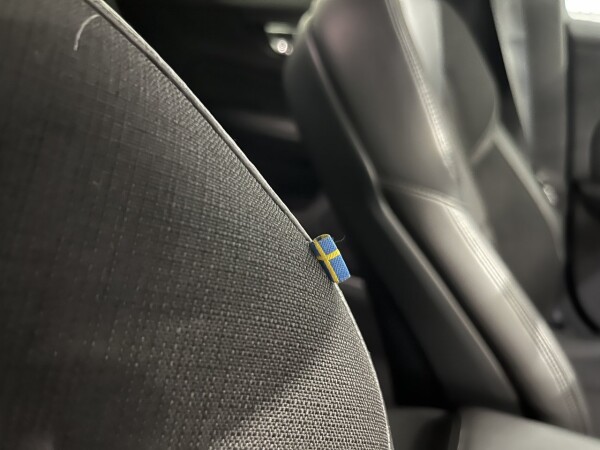 Volvo V60 D3 Momentum Plus 11