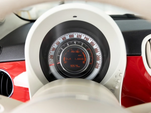 Fiat 500 1.0 Hybrid Dolcevita 13