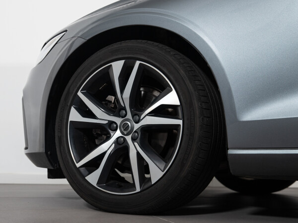 Volvo V60 D 3 R Design 3