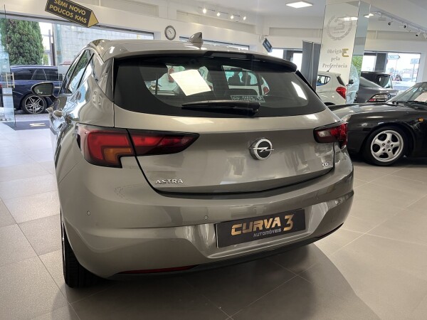 Opel Astra 1.6 CDTI Ecotec Innovation S/S 5
