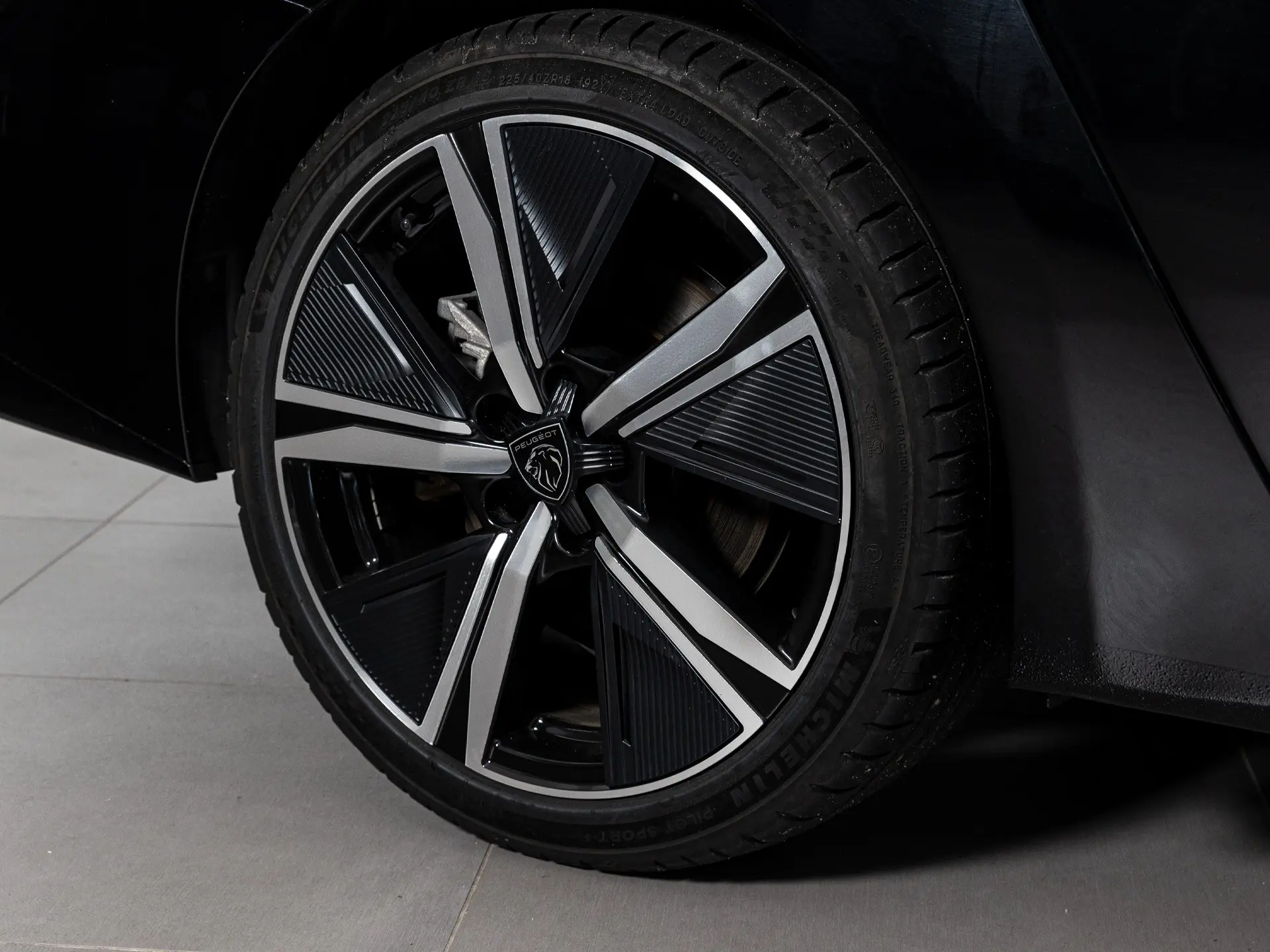 Peugeot 308 SW 1.6 Hybrid GT e-EAT8 7