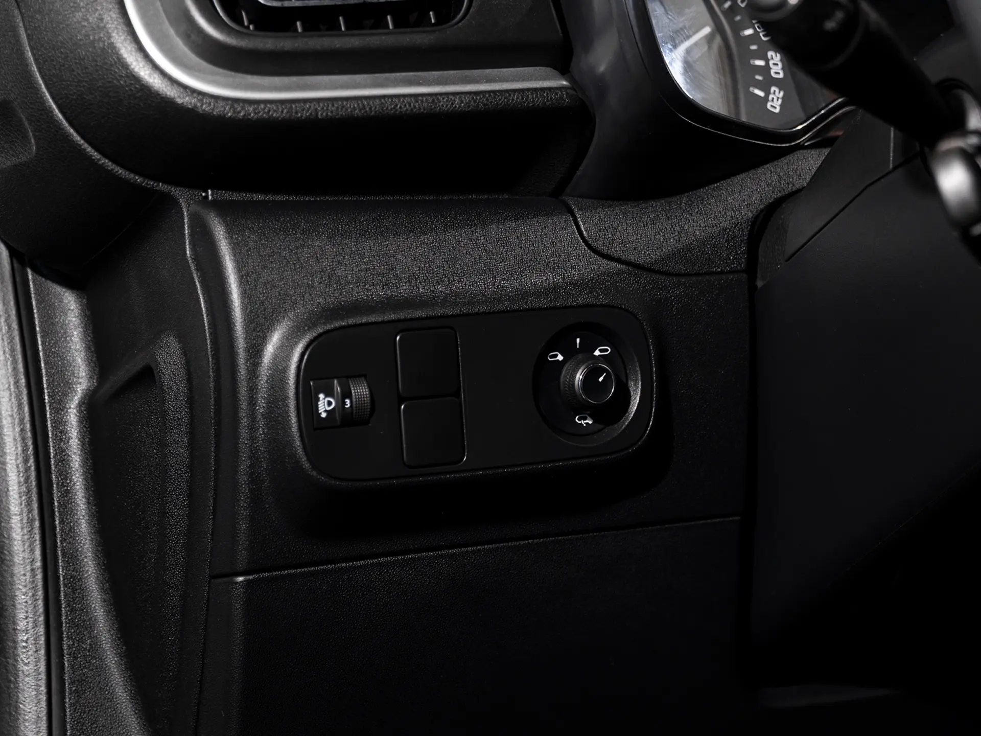 Citroen C3 1.2 PureTech C-Series 21