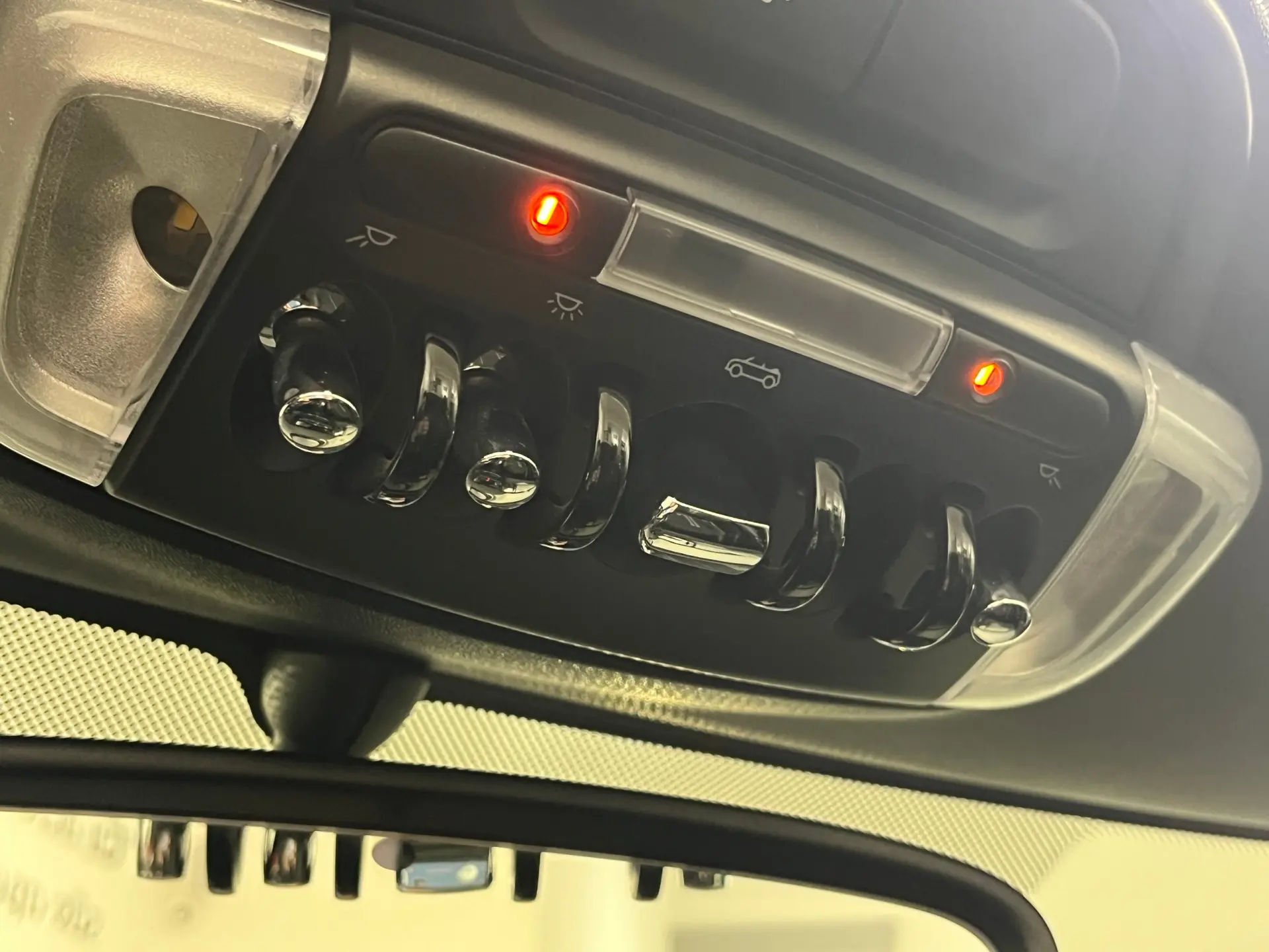 MINI Cabrio Cooper Premium Extra JCW Auto 21