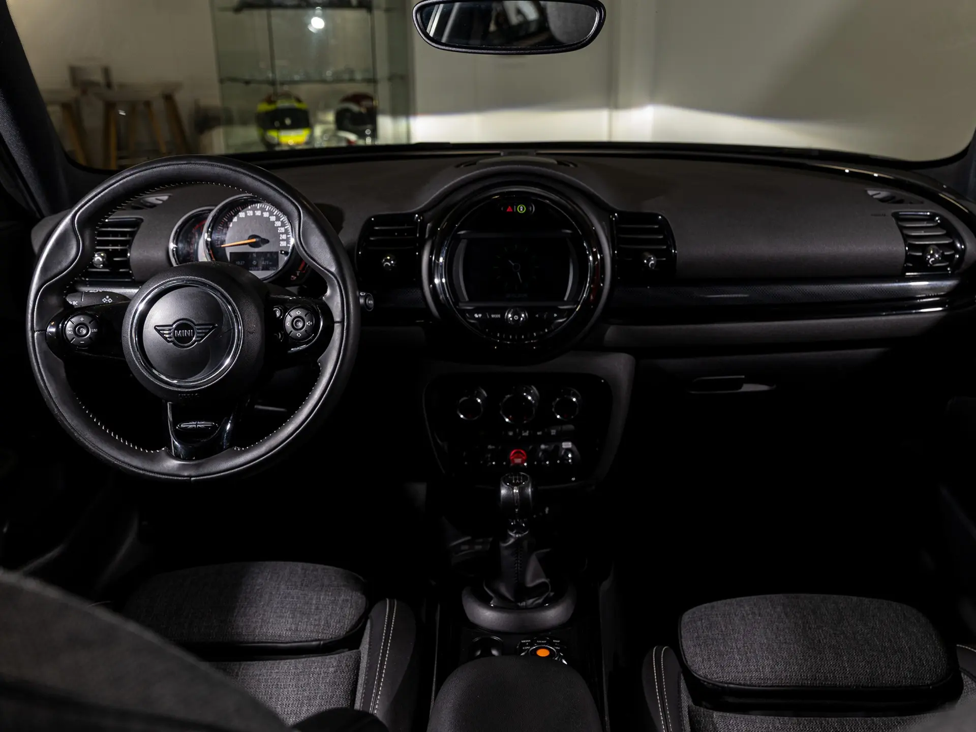 MINI Clubman One D Pack Chili II 17