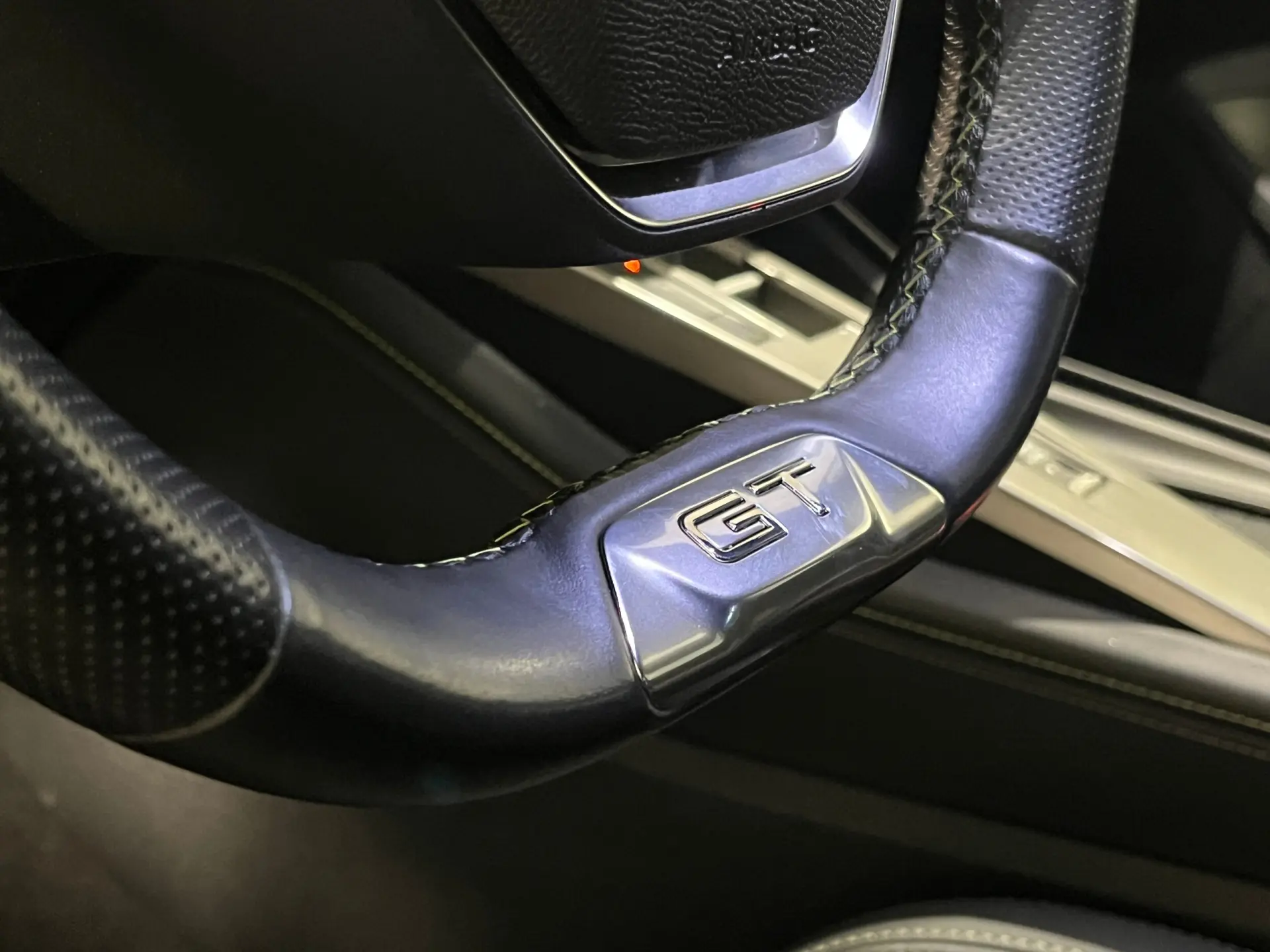 Peugeot 308 SW 1.6 Hybrid GT e-EAT8 24