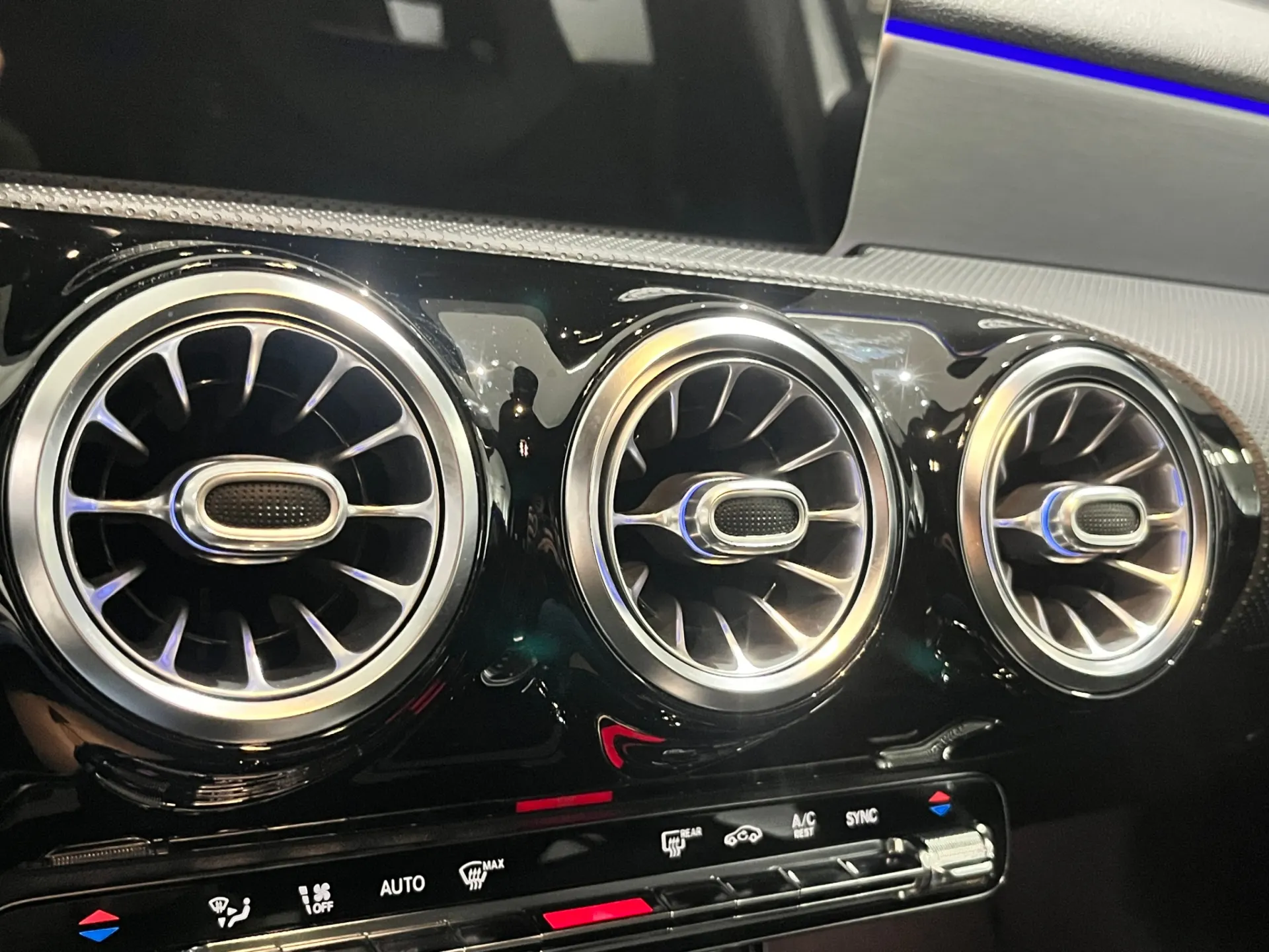 Mercedes-Benz A 200 AMG Line 21