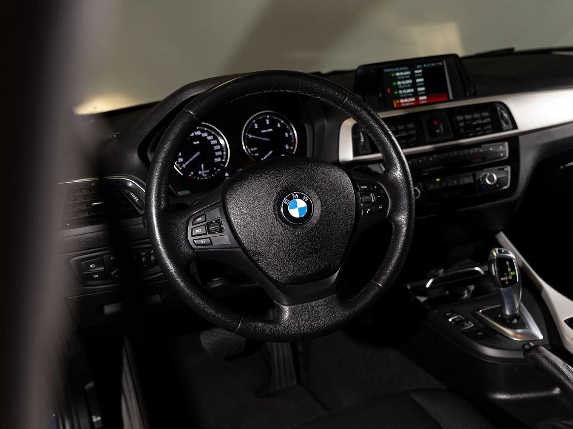 BMW 116 d 7L Auto 10