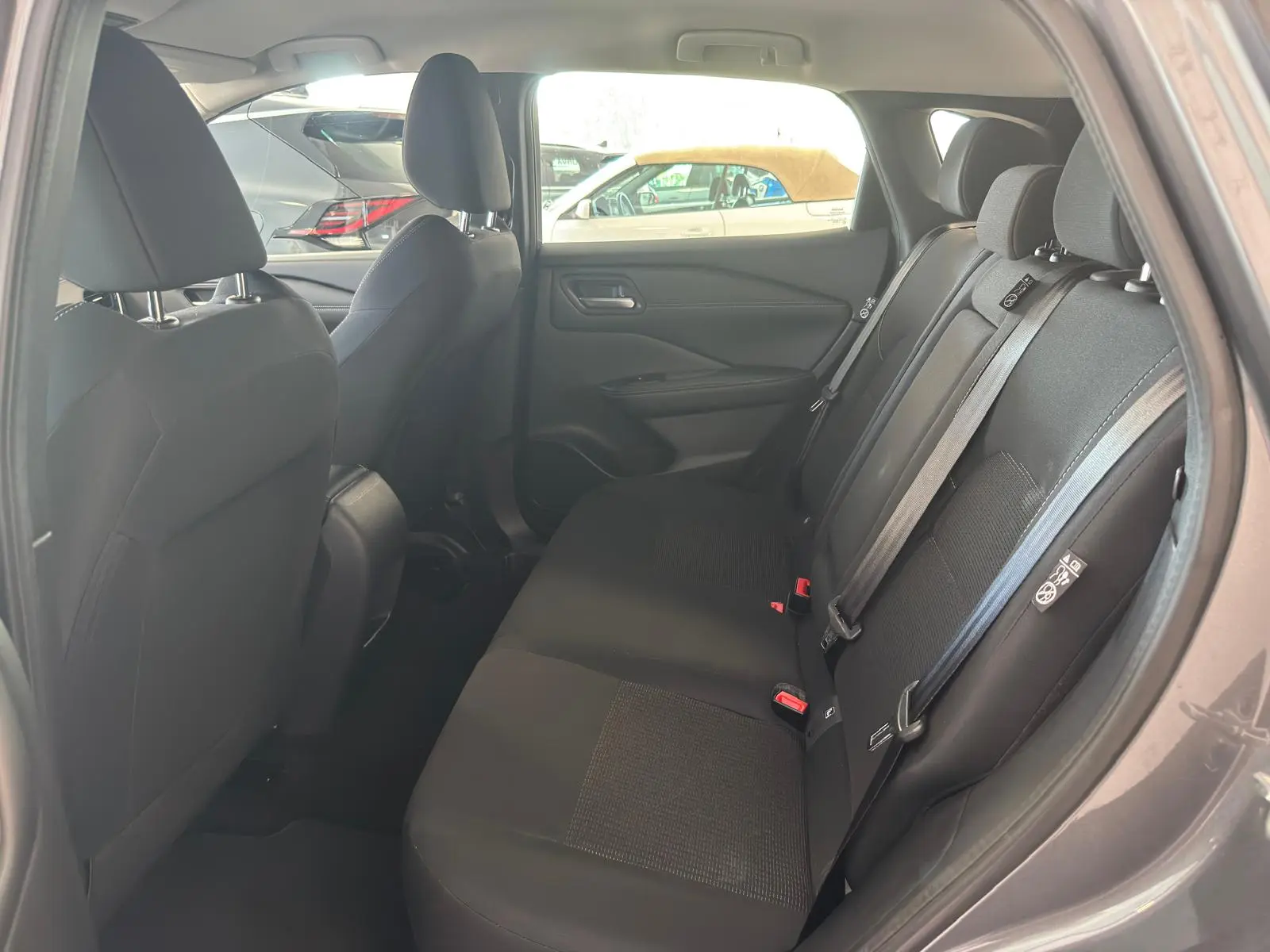 Nissan Qashqai 1.3 DIG-T MHEV MT Acenta 12