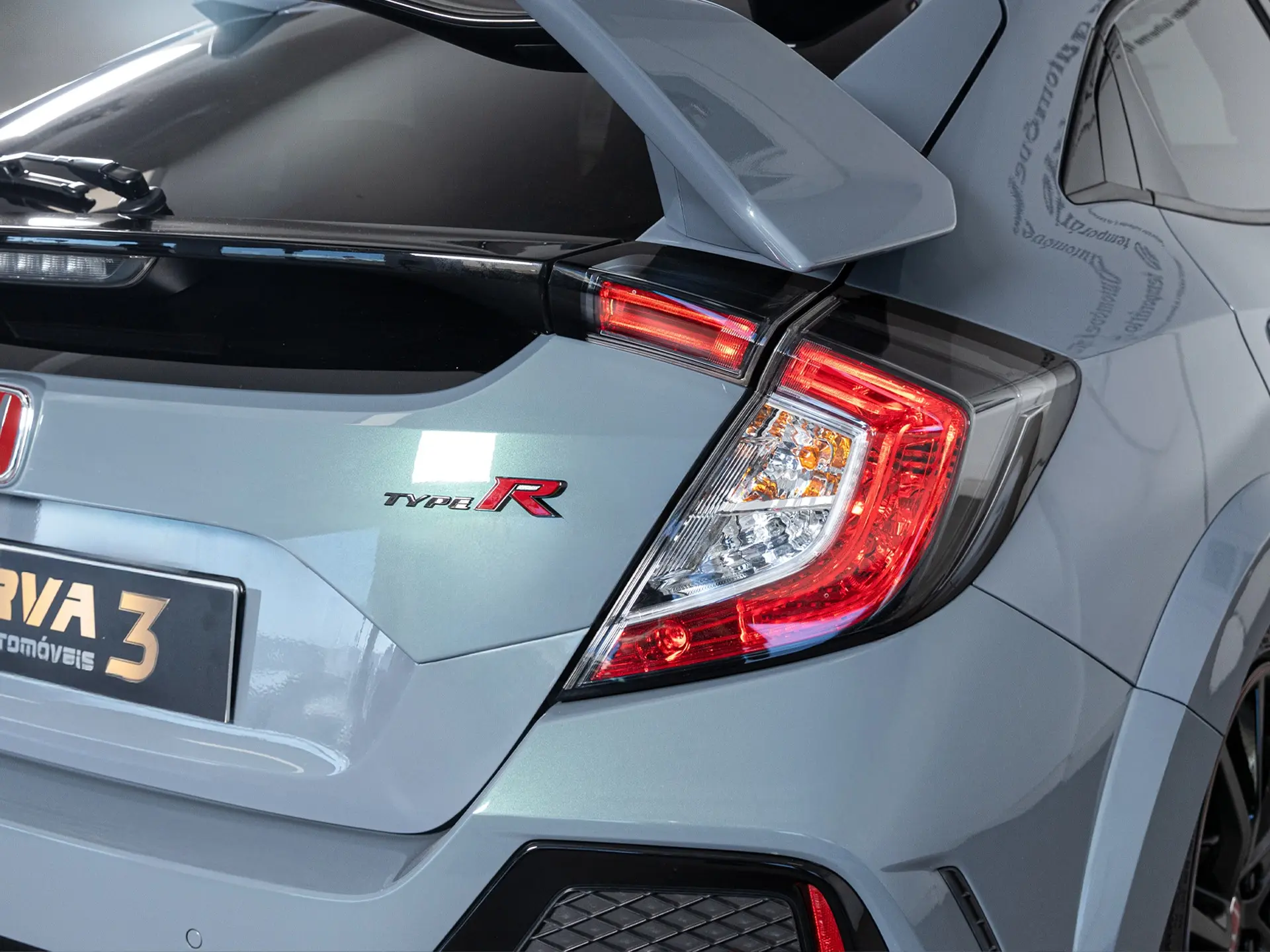 Honda Civic 2.0 i-VTEC Type-R GT 7