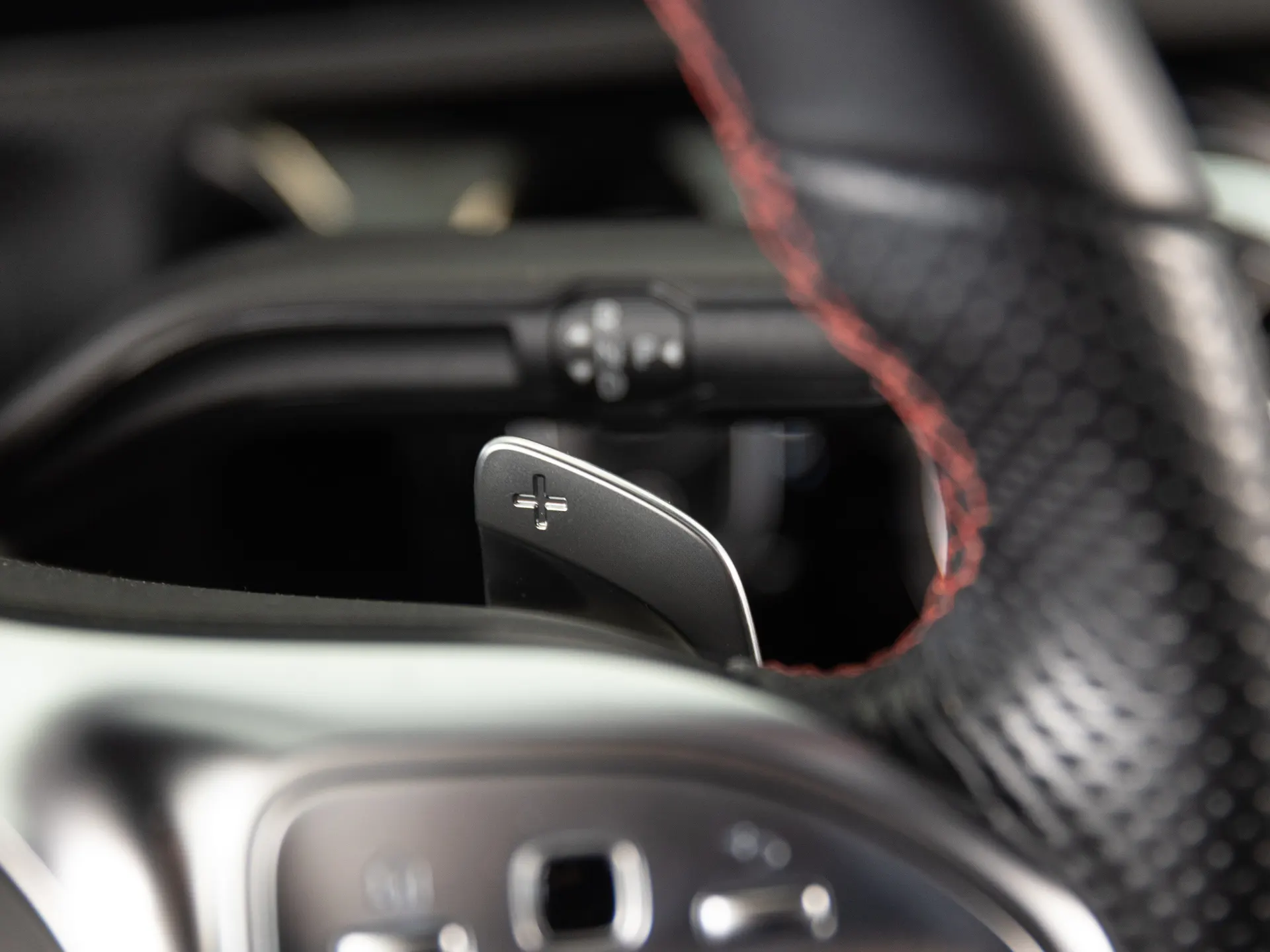 Mercedes-Benz A 200 AMG Line 24