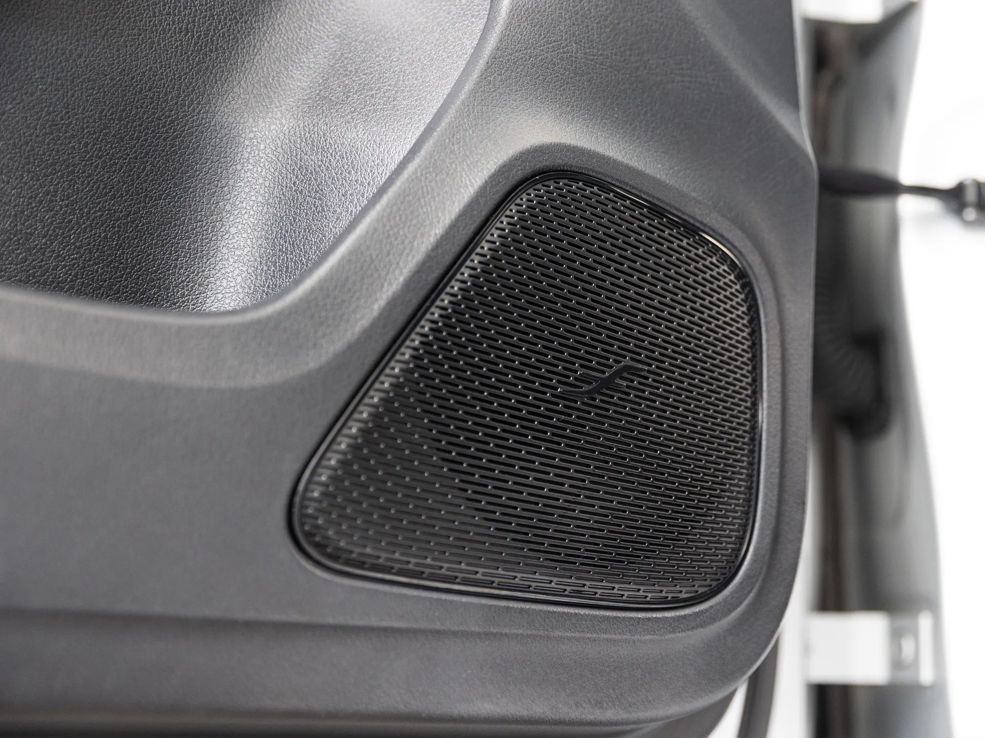 Mercedes-Benz A 200 AMG Line 27