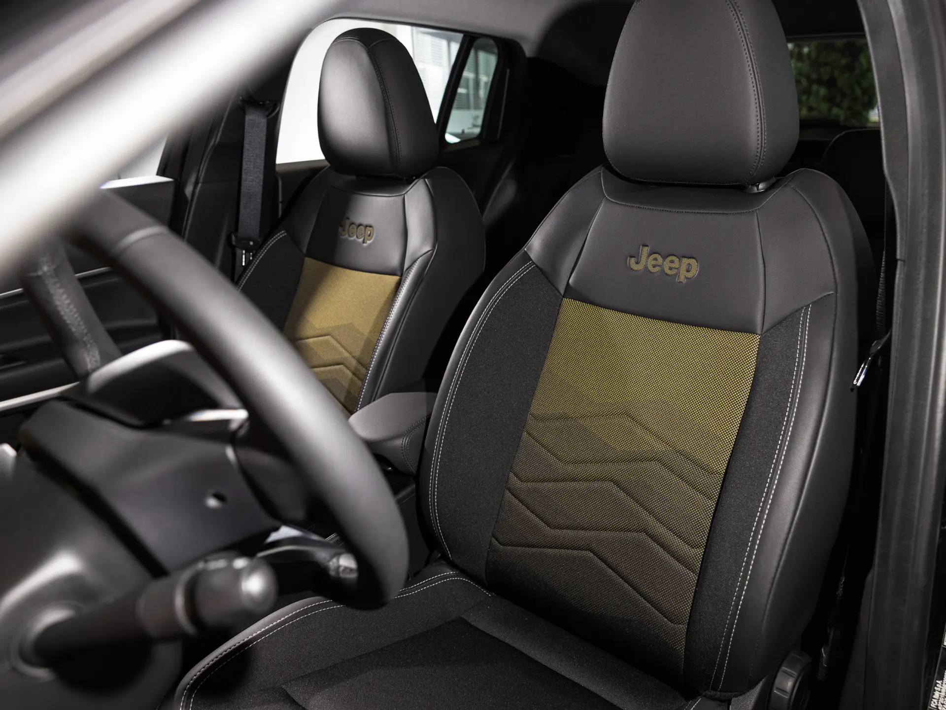 Jeep Avenger 54 kWh 1st Editon 36