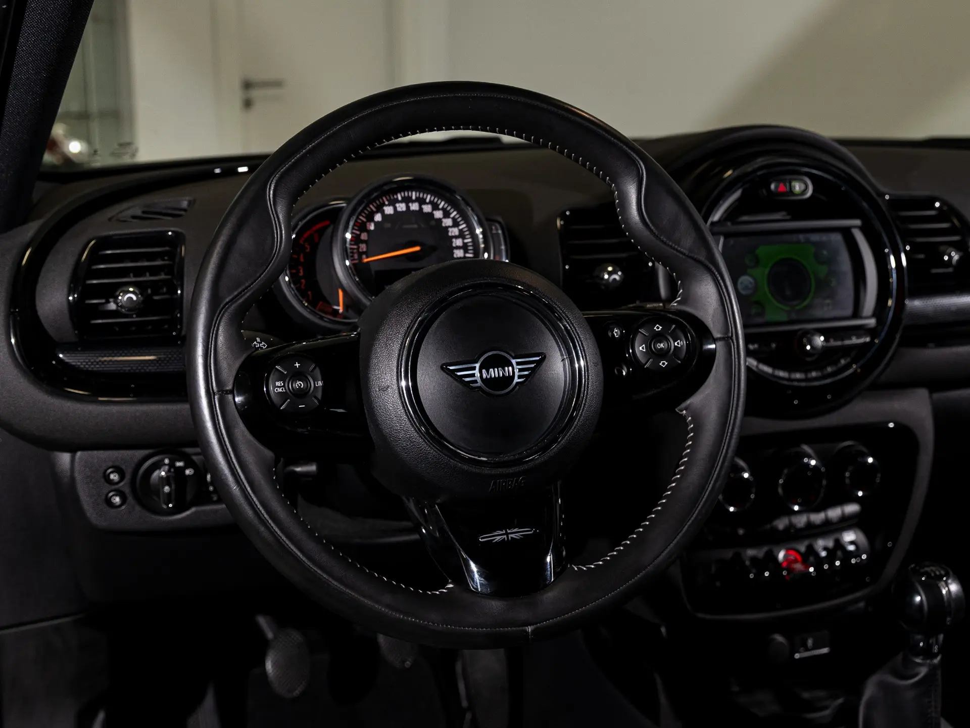 MINI Clubman One D Pack Chili II 13