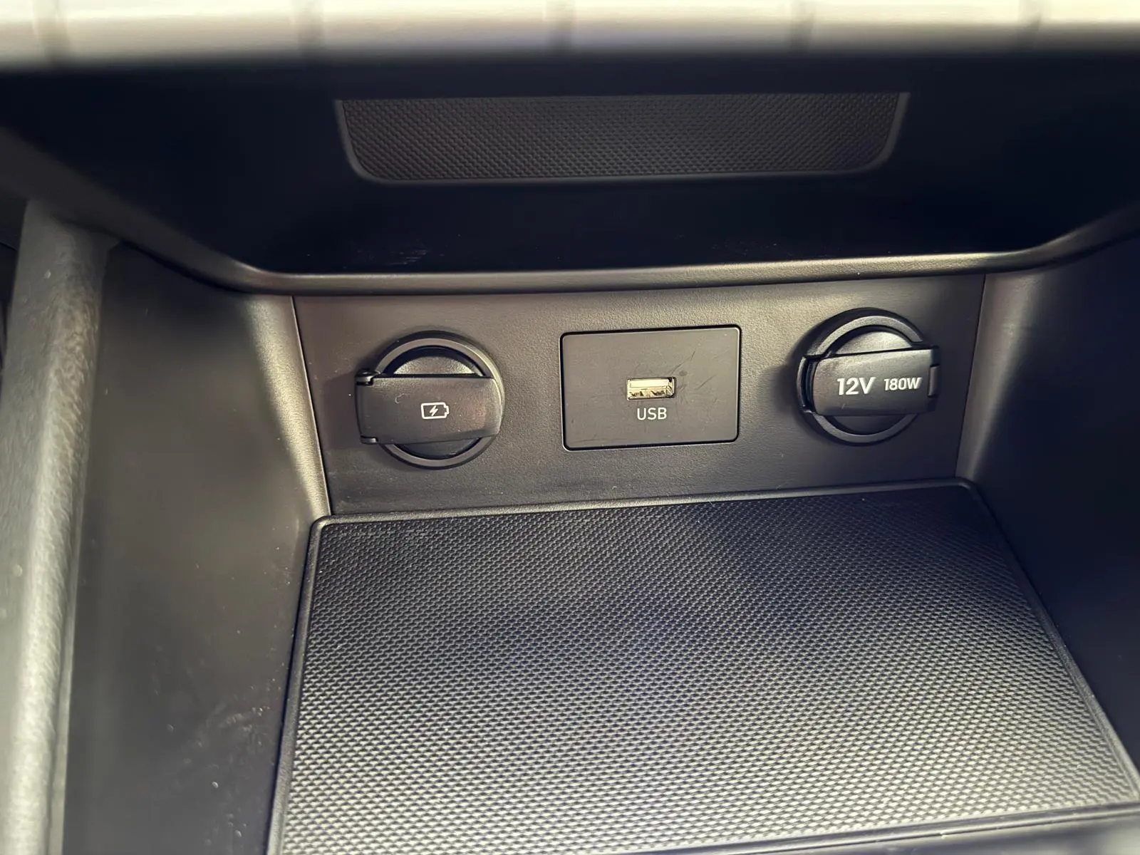 Hyundai Kauai 1.6 GDi HEV Premium Pack Plus 11