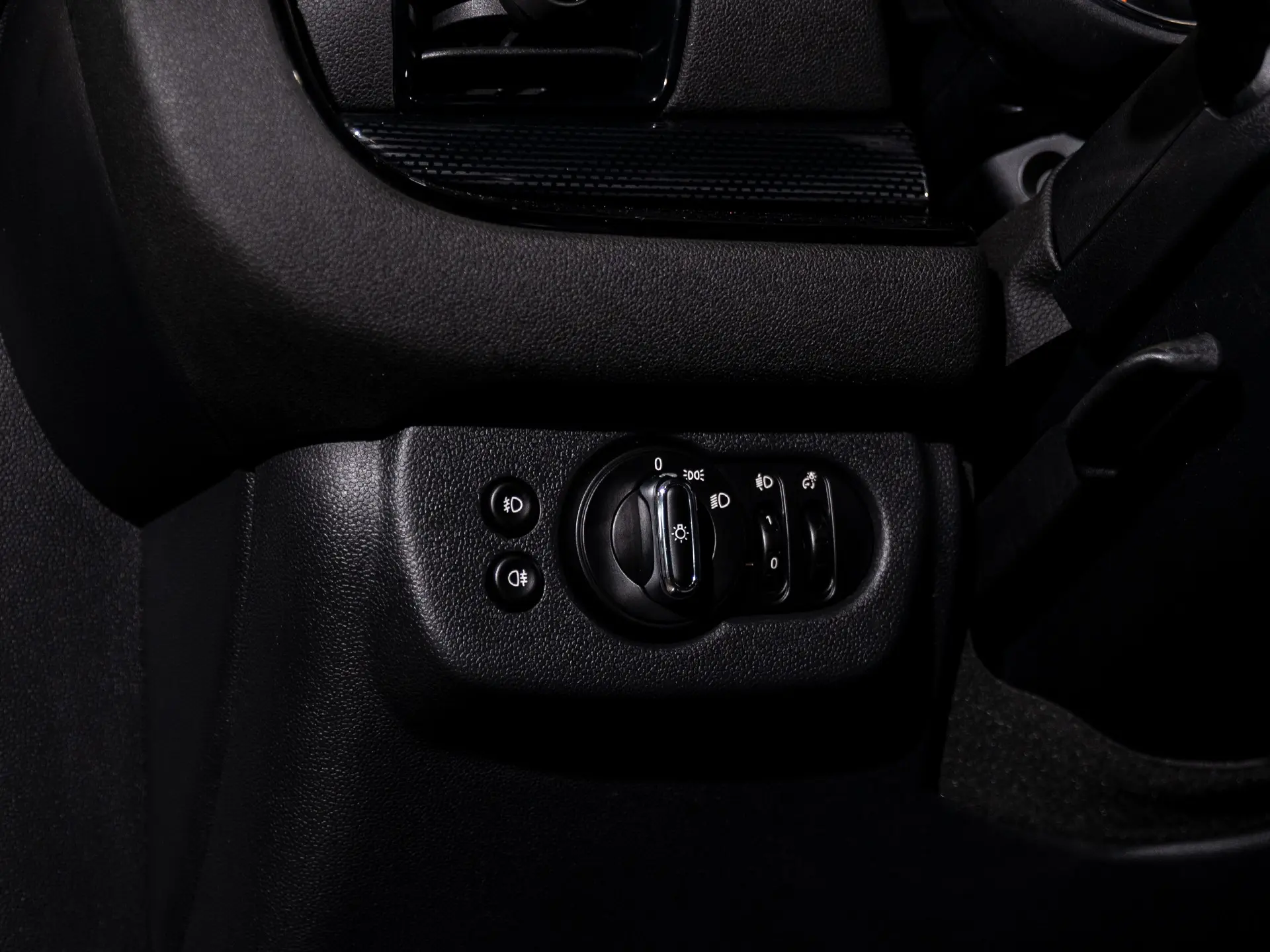 MINI Clubman One D Pack Chili II 14