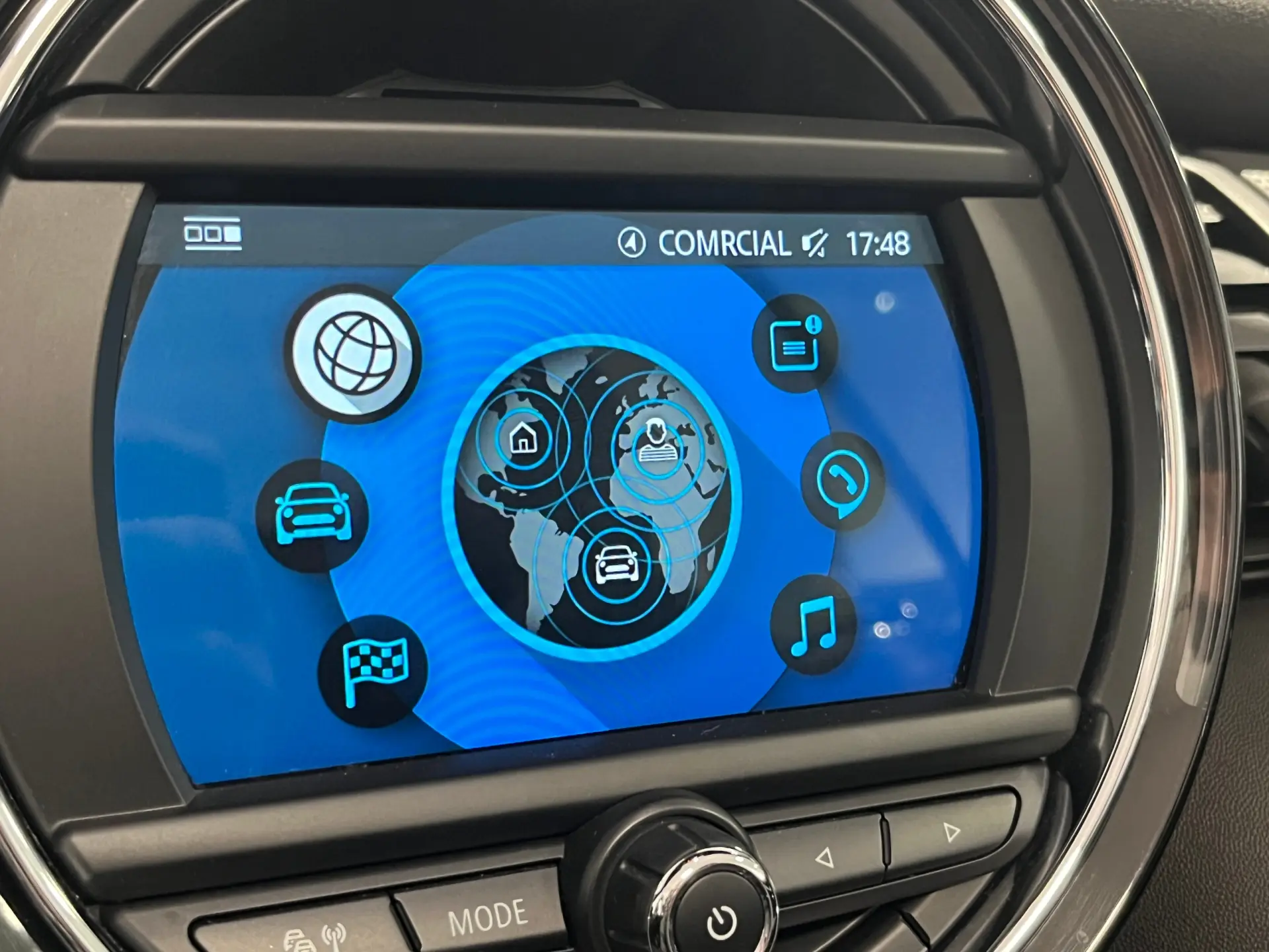 MINI Cabrio Cooper Premium Extra JCW Auto 16