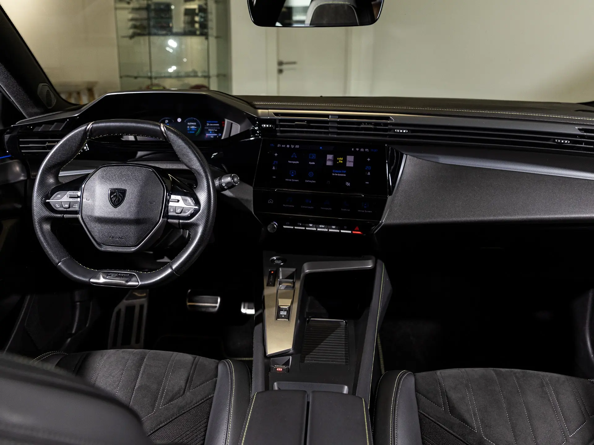 Peugeot 308 SW 1.6 Hybrid GT e-EAT8 27