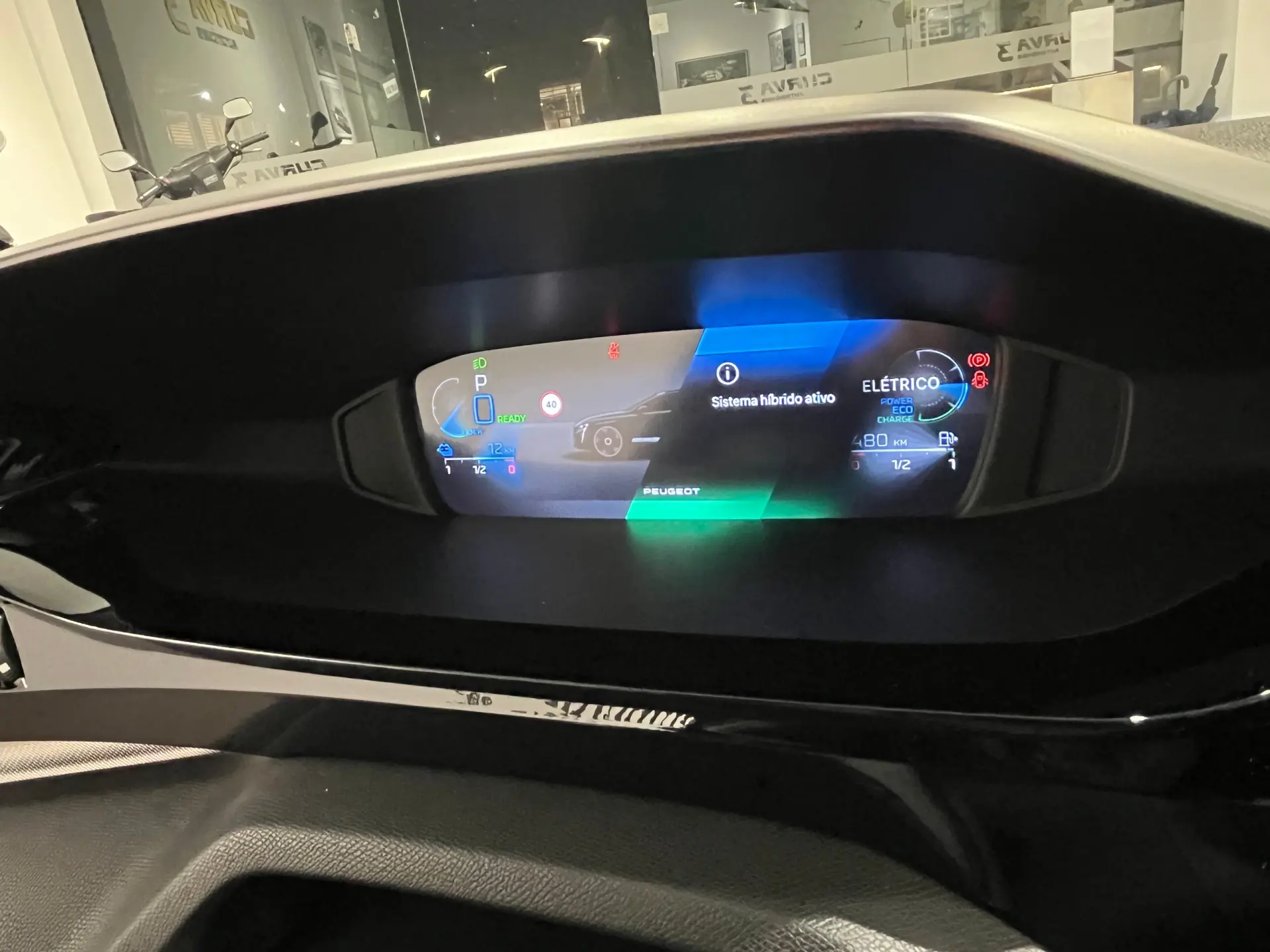 Peugeot 308 SW 1.6 Hybrid GT e-EAT8 29