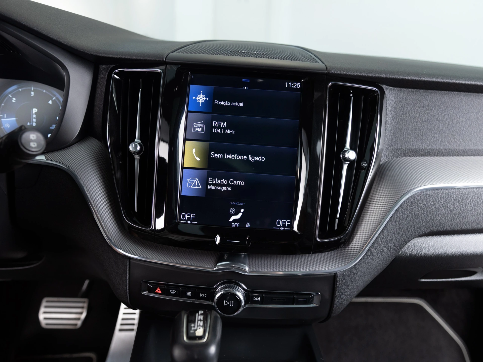 Volvo XC 60 2.0 D4 R - Design 12
