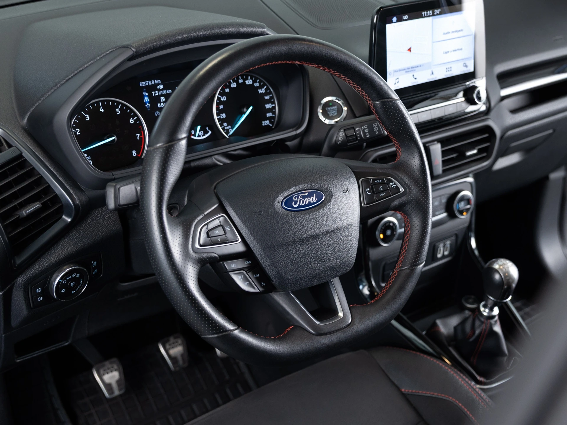 Ford EcoSport 1.0 EcoBoost ST-Line Plus 16
