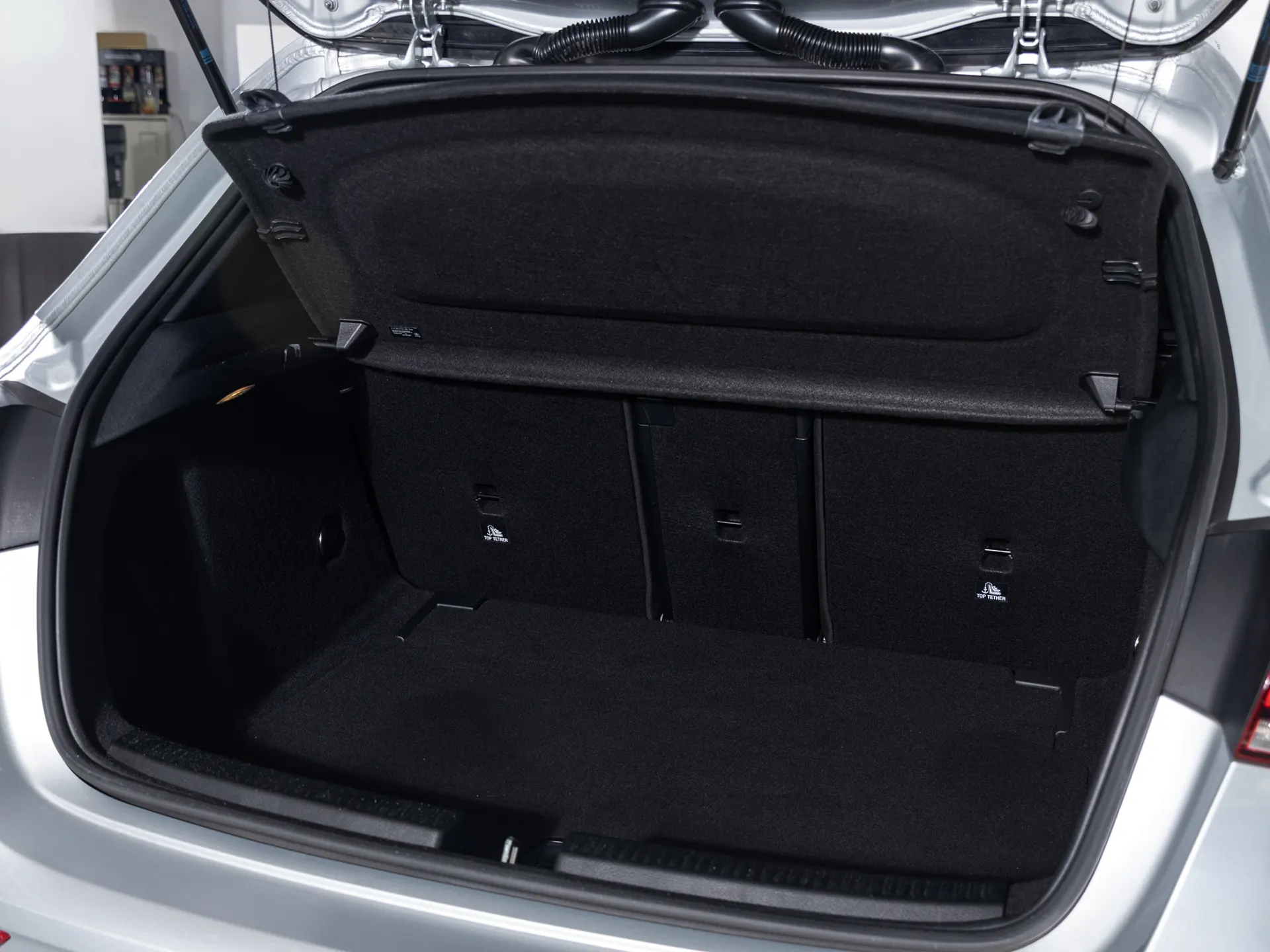 Mercedes-Benz A 200 AMG Line 11