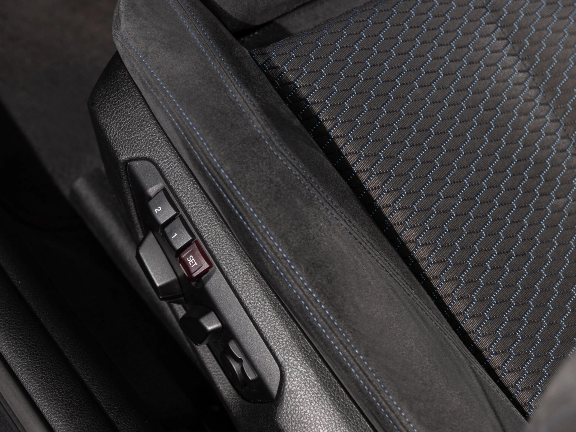 BMW 420 Gran Coupé Pack M (+Kit M Performance) 16