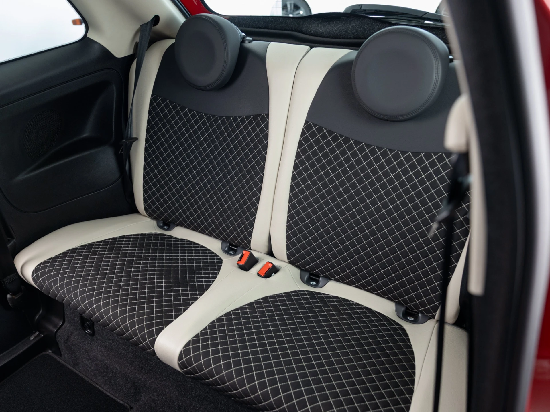Fiat 500 1.0 Hybrid Dolcevita 22
