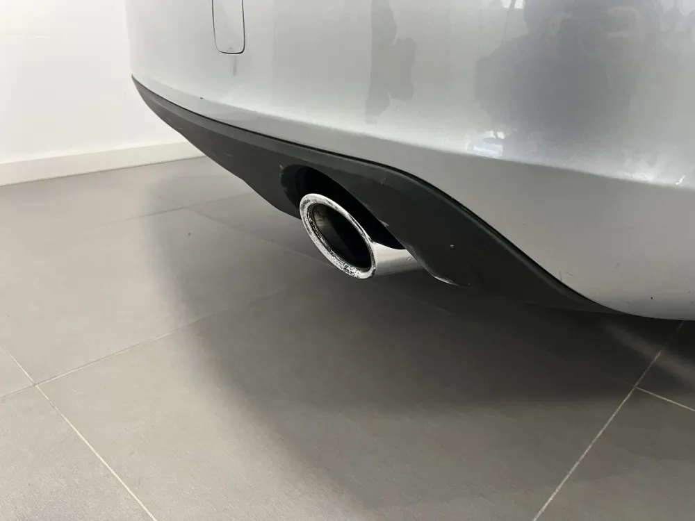 Volvo V90 2.0 D5 Momentum AWD Geartronic 38