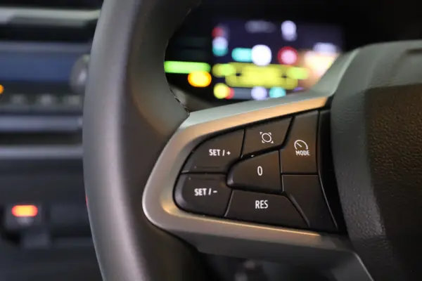 Dacia Duster 1.6 Hybrid Journey 39