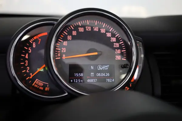 MINI Cabrio One Sport Edition 26